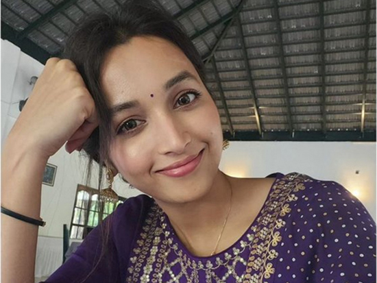 Adorable Pics Of Srinidhi Shetty